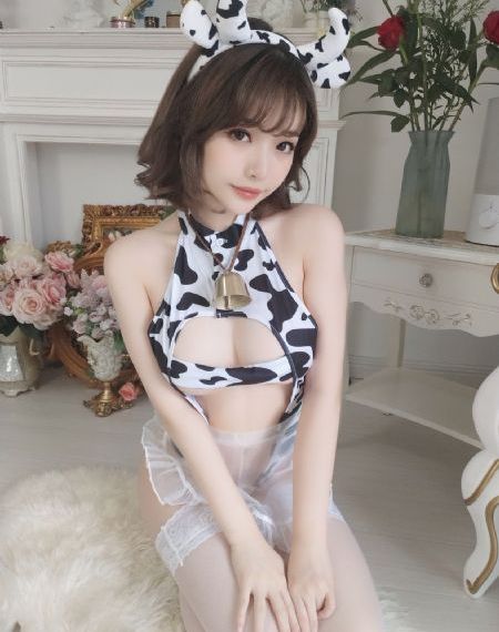 女神放学让我揉她胸_720日韩电影在线