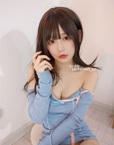 国产校服学生破苞在线播放_1080P高清视频观看