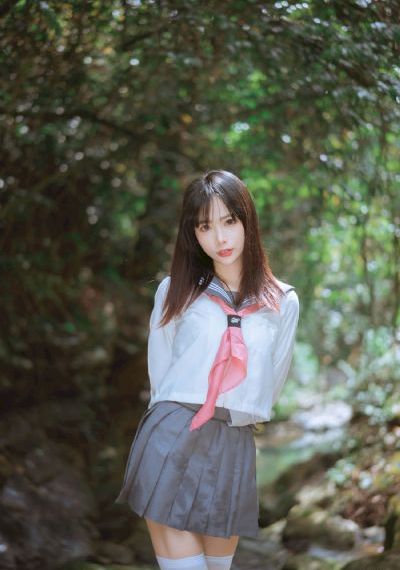 美女大胸直播美女白丝_1080高清免费观看