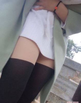 亚洲欧美国产制服另类_暖暖免费观看视频